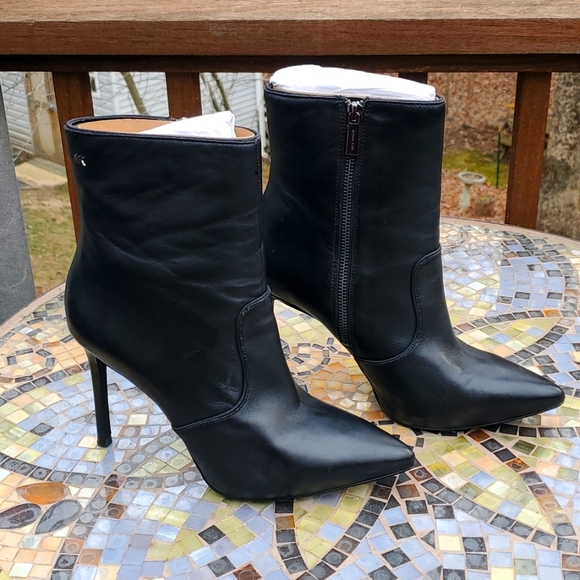 Michael Kors Blaine Booties - Picture 1 of 9